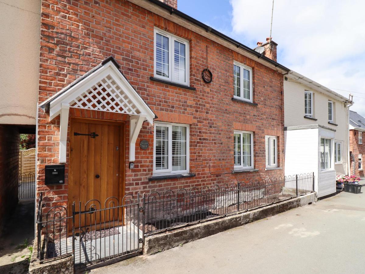 Villa Tan Y Ddol Welshpool Exterior foto